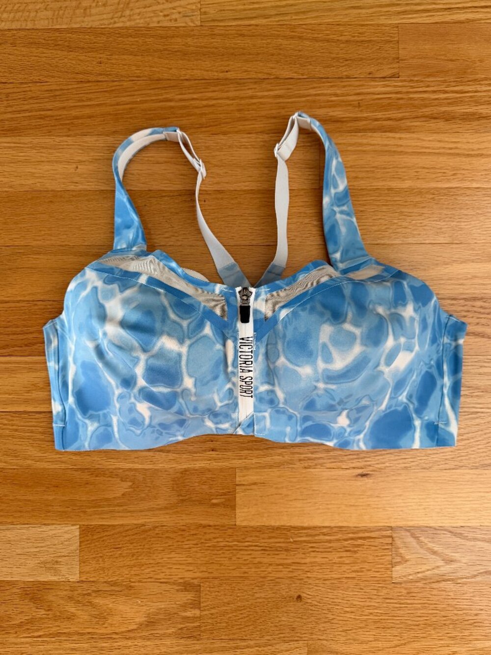 Victoria Secret's Sport Incredible Knockout Ultra Max Bra Size 40D